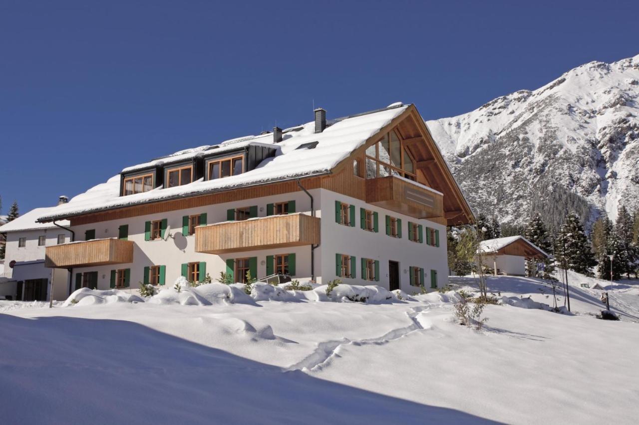 Appartement Chalet Zur Rose à Berwang Extérieur photo