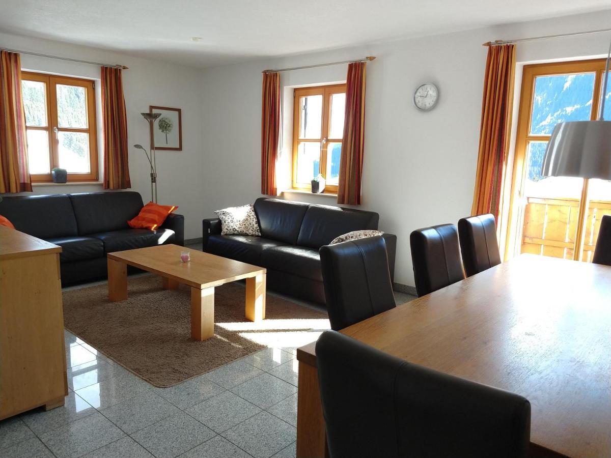 Appartement Chalet Zur Rose à Berwang Extérieur photo